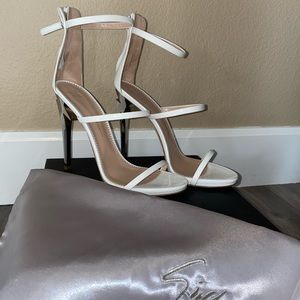 Giuseppe Zanotti in Bianca Tomaia